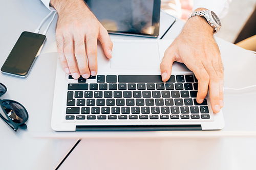 JavaScript學習無需Java基礎，解析其學習挑戰及服務支持